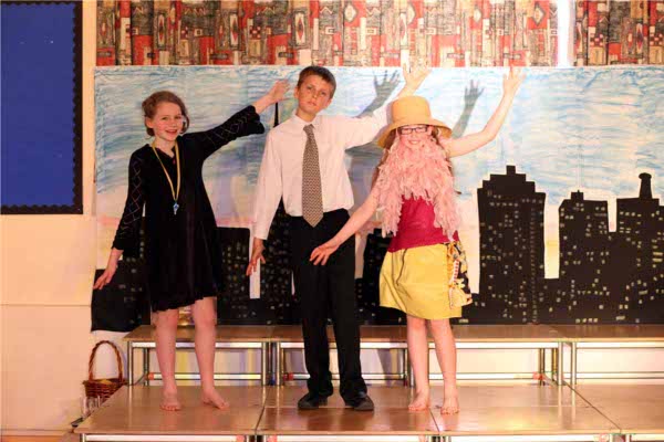 Annie Jnr 2011